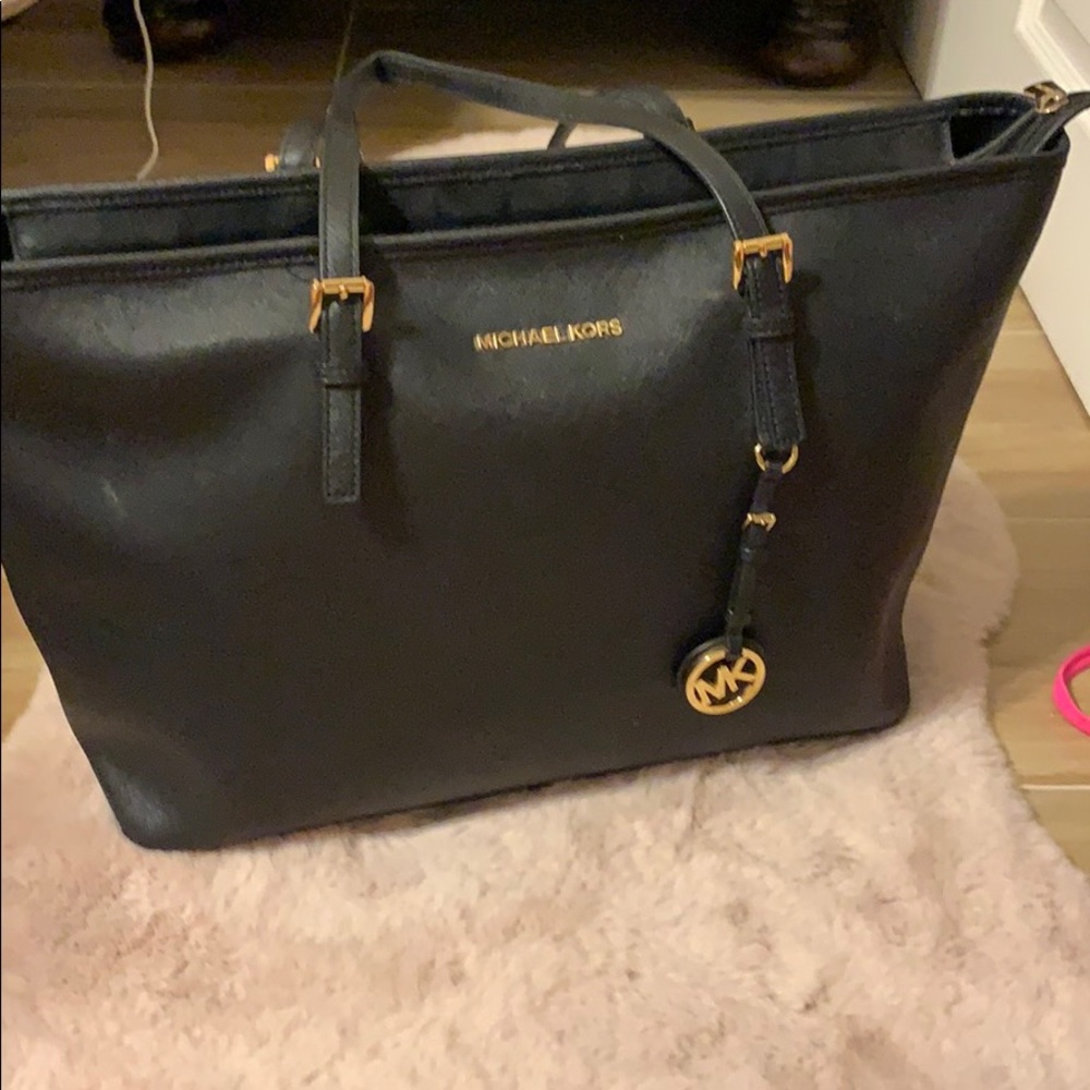 MK large leather top zip tote bag